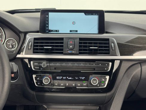 Used 2017 BMW 330e image 23