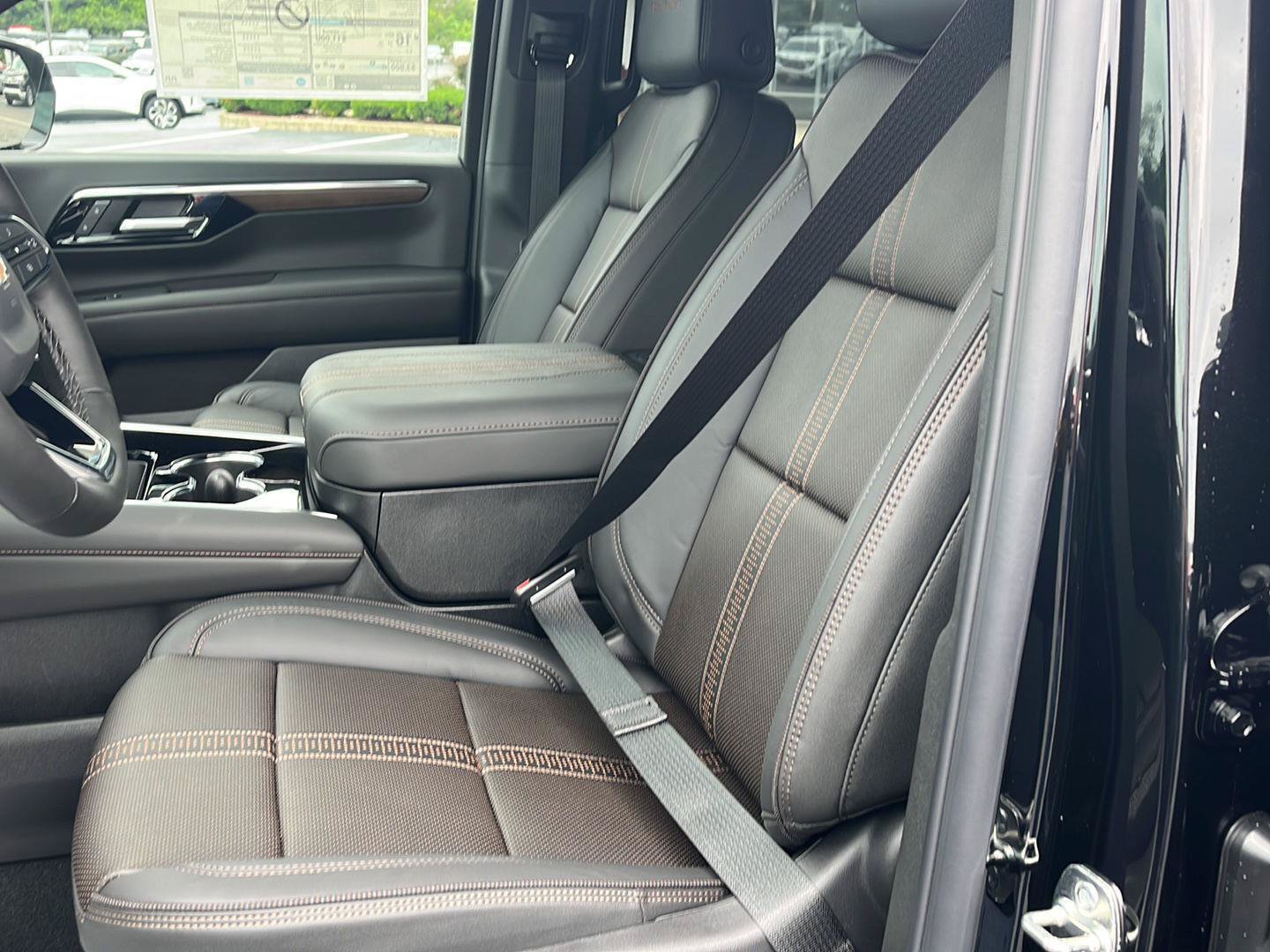 New 2026 Chevrolet Tahoe High Country AWD/4WD image 21