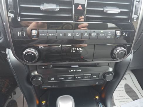 Used 2023 Lexus GX 460 460 image 23