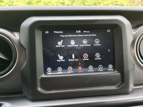 Used 2022 Jeep Wrangler Unlimited Sport AWD/4WD image 18
