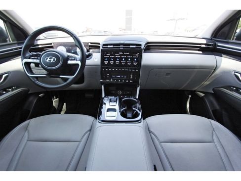 Used 2024 Hyundai Tucson Limited FWD image 10