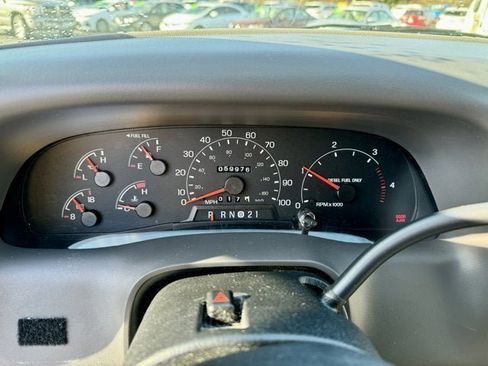 Used 2000 Ford F250 XL image 19