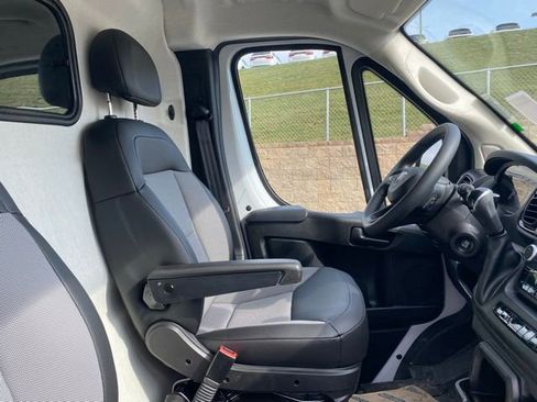 New 2026 RAM ProMaster 2500 w/ Convenience Group image 29