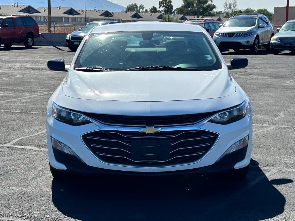 Used 2022 Chevrolet Malibu LT FWD image 9