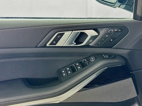 New 2026 BMW X7 xDrive40i w/ M Sport Package image 18