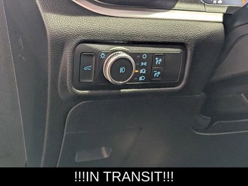 Used 2021 Ford Explorer XLT image 15