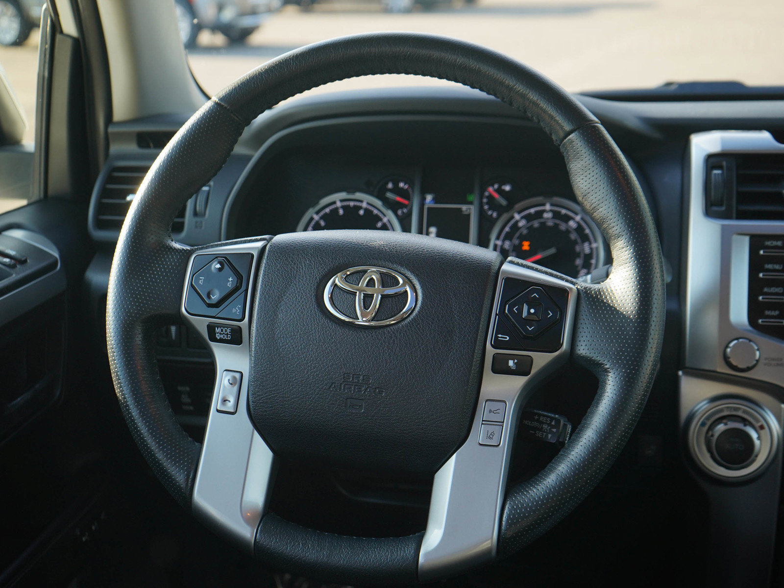 Used 2024 Toyota 4Runner Limited AWD/4WD image 16