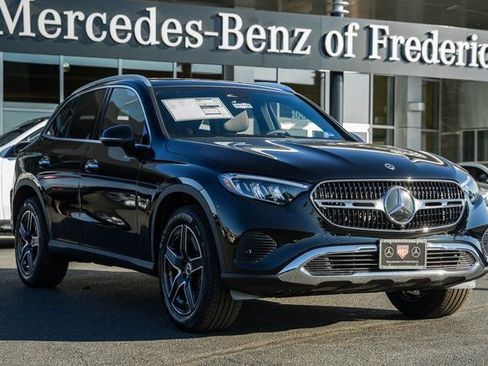 New 2026 Mercedes-Benz GLC 300 4MATIC image 1