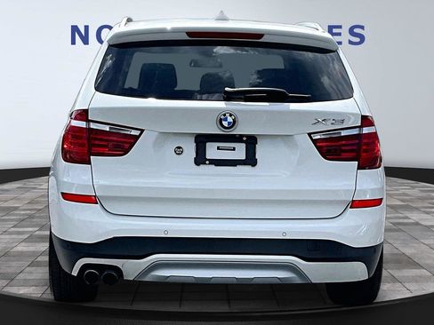 Used 2017 BMW X3 xDrive28i image 5