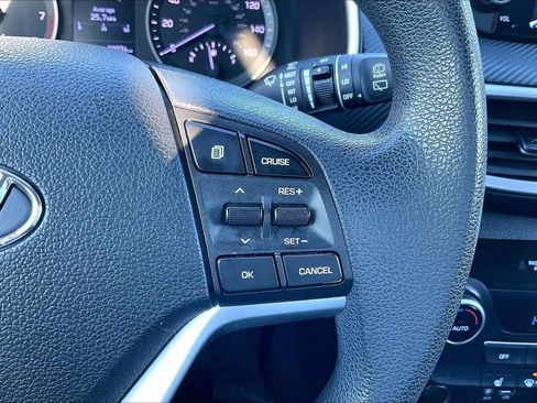 Used 2019 Hyundai Tucson SEL image 19