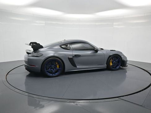 Used 2023 Porsche 718 Cayman GT4 RS RWD image 31