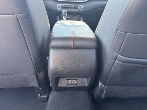 Used 2023 Nissan Altima 2.5 SR FWD image 17
