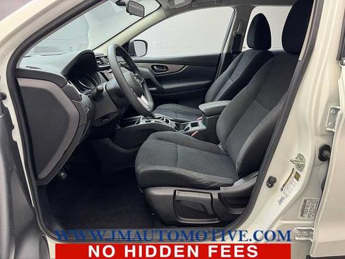 Used 2018 Nissan Rogue Sport S w/ S Appearance Package AWD/4WD image 12