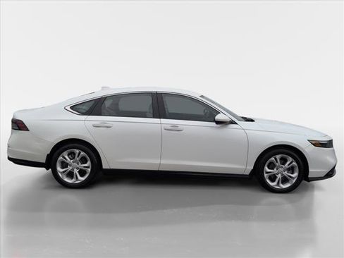 Used 2024 Honda Accord LX image 3