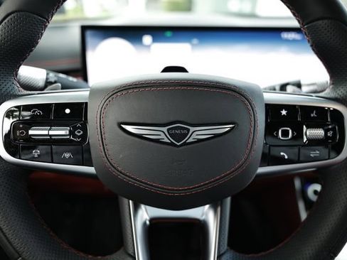 New 2026 Genesis GV70 3.5T Sport Advanced AWD/4WD image 32