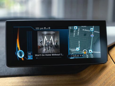 Used 2015 BMW i3 w/ Range Extender image 52