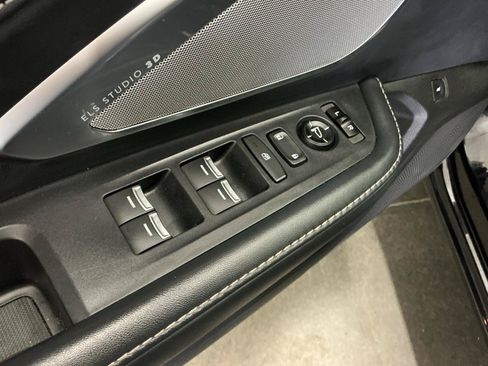Used 2021 Acura RDX AWD w/ Advance Package image 16