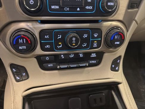 Used 2017 GMC Yukon Denali w/ Open Road Package image 20