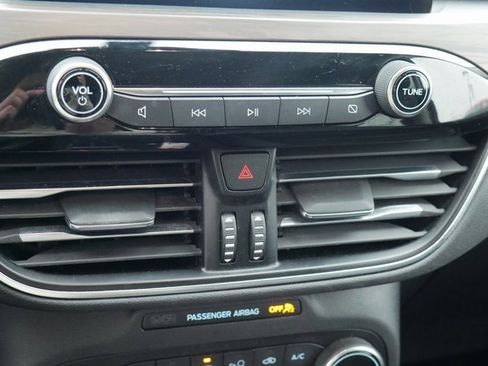 Used 2020 Ford Escape Titanium w/ Titanium Premium Package 2.0 image 22