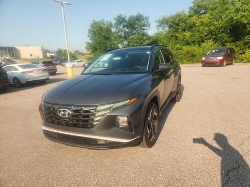 Used 2022 Hyundai Tucson SEL w/ Cargo Package AWD/4WD image 14