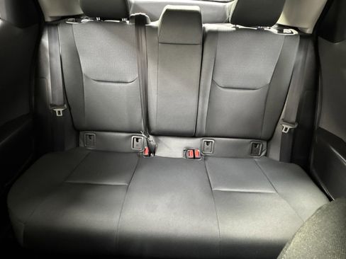 Used 2024 Toyota Prius LE image 5