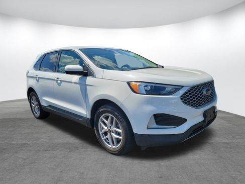 Used 2024 Ford Edge SEL AWD/4WD image 23