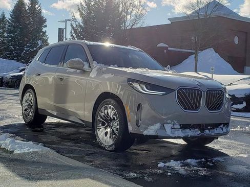 New 2026 BMW X3 xDrive30 w/ Premium Package image 3