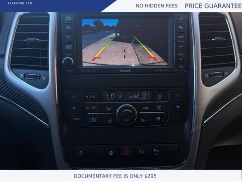 Used 2012 Jeep Grand Cherokee SRT8 w/ Luxury Group II AWD/4WD image 23