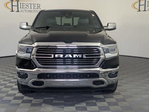 Used 2023 RAM 1500 Laramie AWD/4WD image 3