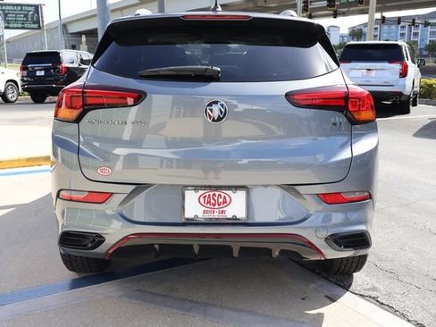 Used 2022 Buick Encore GX Select w/ Sport Touring Package FWD image 6
