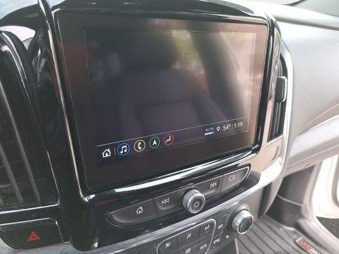 Used 2023 Chevrolet Traverse RS AWD/4WD image 22