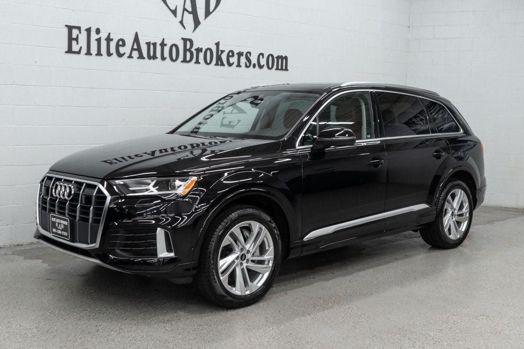 Used 2023 Audi Q7 2.0T Premium w/ Convenience Package AWD/4WD image 43