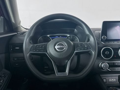 Used 2024 Nissan Sentra SV image 18