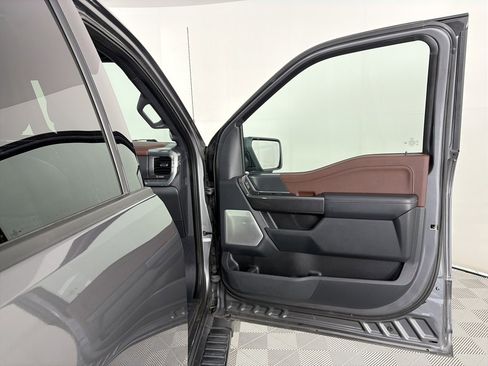 Certified 2021 Ford F150 Lariat w/ Equipment Group 502A High image 31