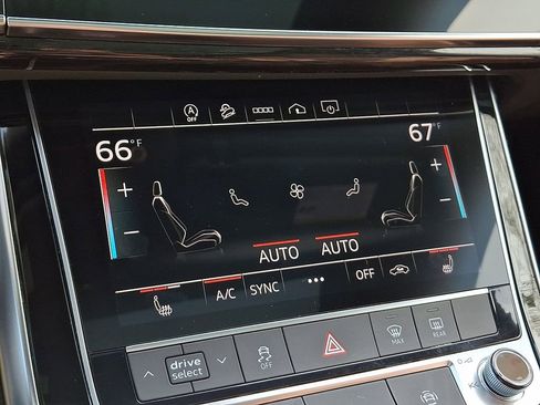 Used 2023 Audi Q7 2.0T Premium w/ Convenience Package AWD/4WD image 22