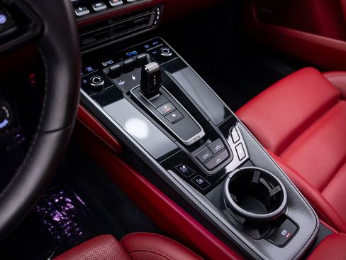 Certified 2022 Porsche 911 Carrera 4S AWD/4WD image 21