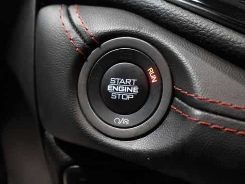 Used 2023 Dodge Durango GT image 32