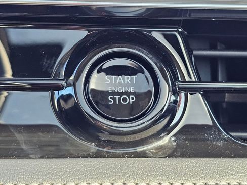 New 2025 INFINITI QX80 Pure image 30