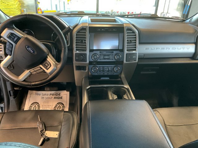 Used 2017 Ford F350 Lariat w/ Lariat Value Package AWD/4WD image 16