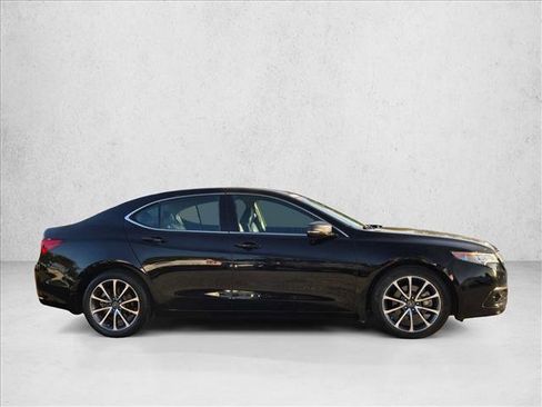 Used 2017 Acura TLX V6 w/ Advance Package image 4