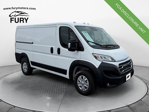 Used 2025 RAM ProMaster 2500 w/ Quick Order Package 22G SLT FWD image 1