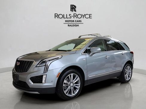 Used 2025 Cadillac XT5 Premium Luxury w/ Technology Package FWD image 1