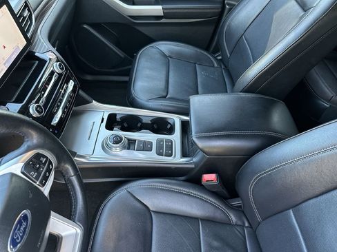 Used 2023 Ford Explorer Limited w/ Equipment Group 301A image 25