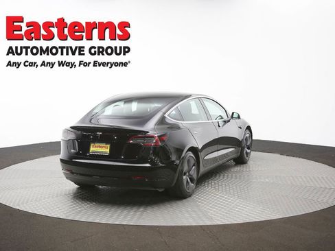 Used 2019 Tesla Model 3 Standard Range Plus image 38