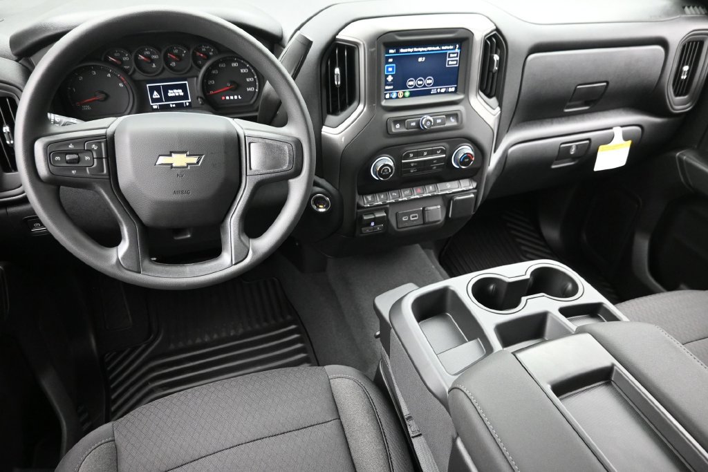New 2026 Chevrolet Silverado 2500 Custom w/ Custom Value Package AWD/4WD image 14