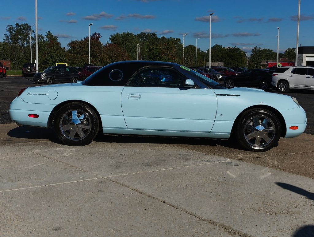 Used 2003 Ford Thunderbird RWD image 4
