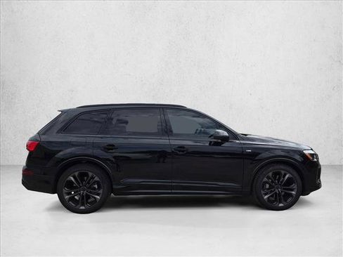 Used 2026 Audi Q7 3.0T Prestige AWD/4WD image 4