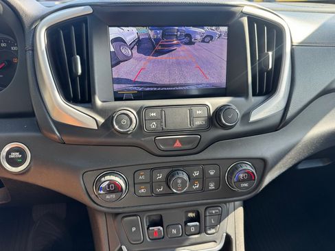 Used 2019 GMC Terrain SLT FWD image 24
