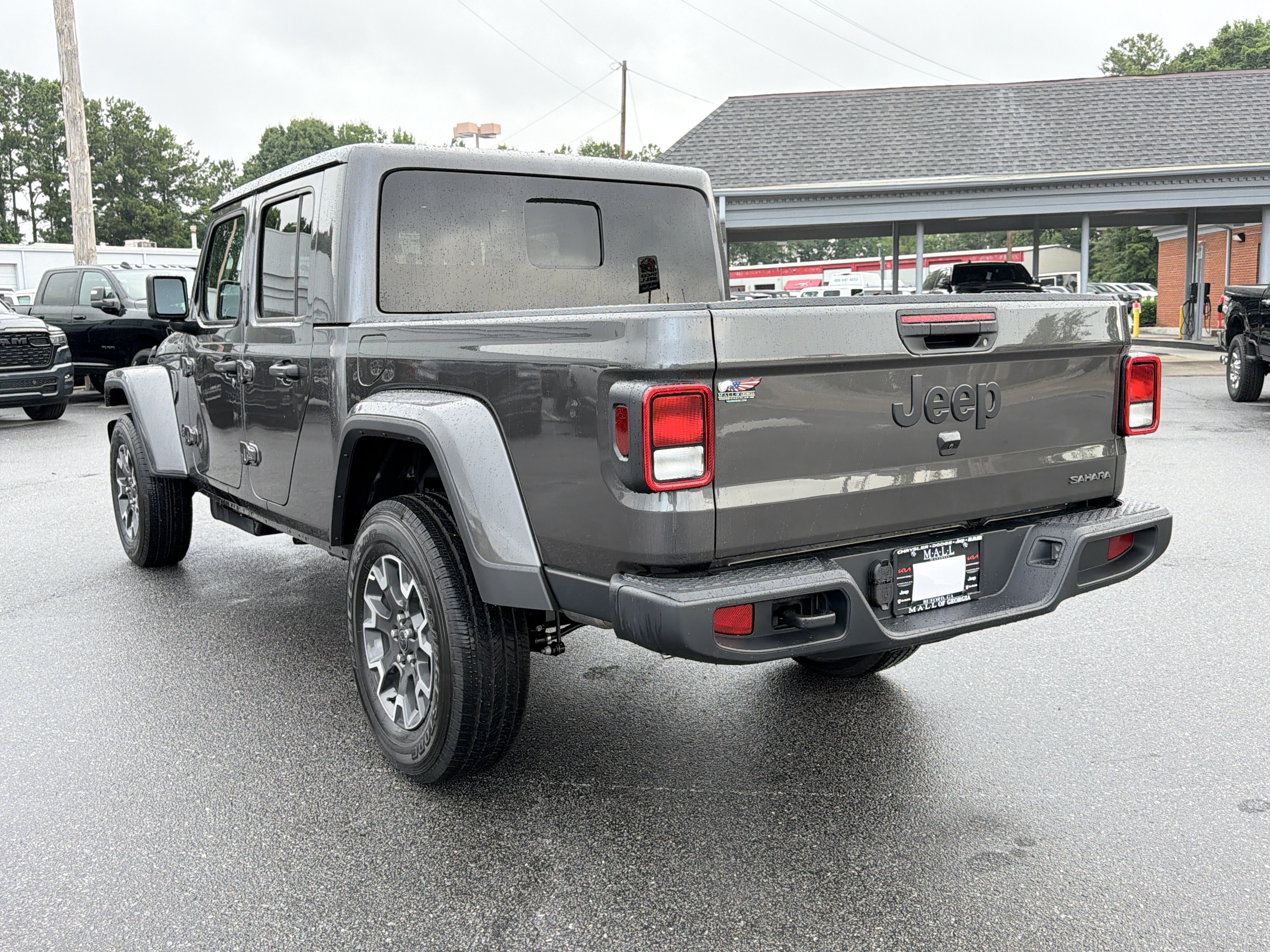 New 2026 Jeep Gladiator Sport AWD/4WD image 7