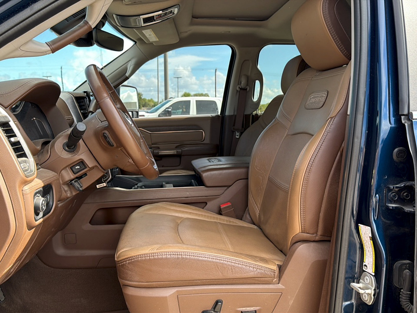 Used 2024 RAM 3500 Limited w/ Safety Group AWD/4WD image 7